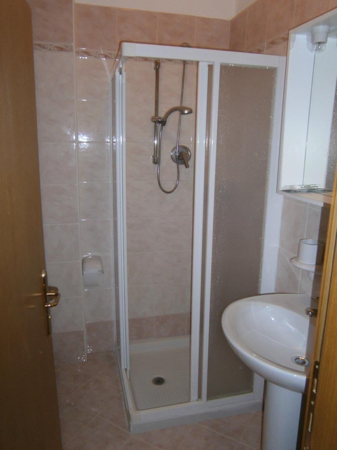 Hotel Garda Bellevue Лимоне сул Гарда Екстериор снимка